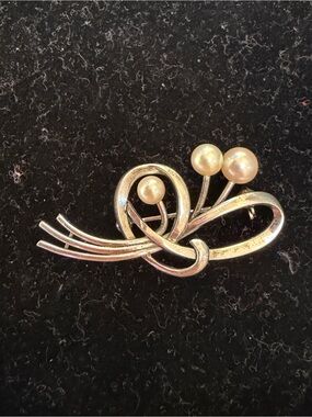 Vintage mikimoto sterling silver pearl brooch pin